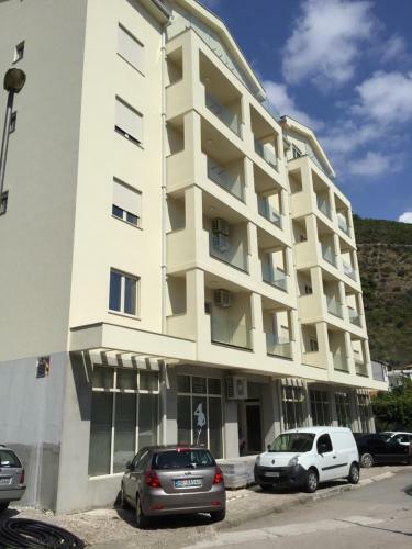 Lux Apartman Marina