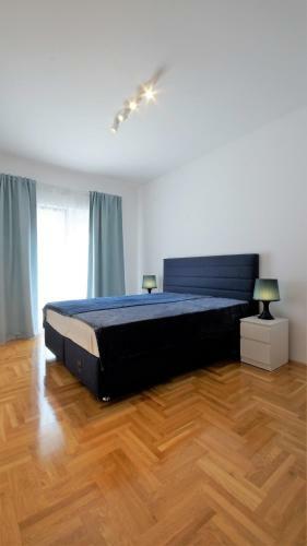 Nina Lux Apartment