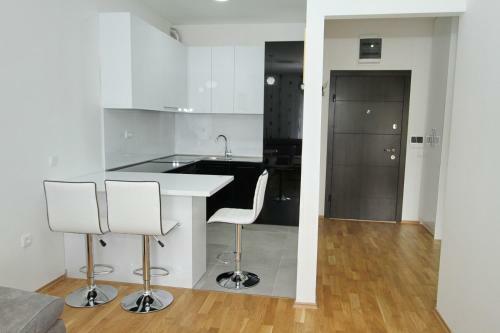 Summer Story Apartment