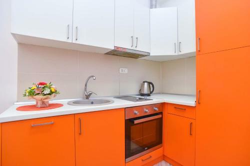 Victoria Center Apartments
