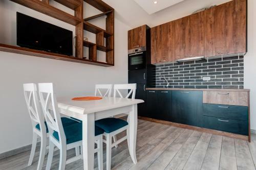 Bucanero Apartments