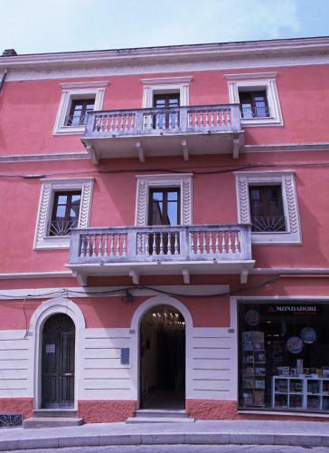 Hostal Casa Lu Duttori