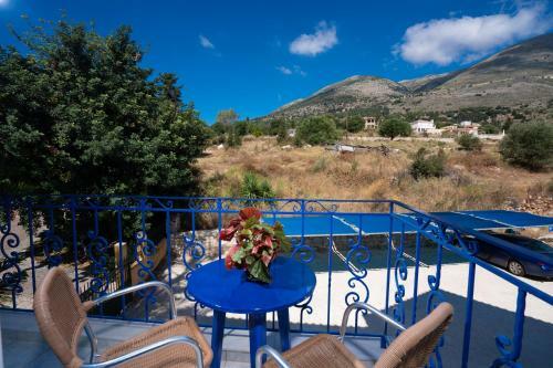 Myrto Apartments