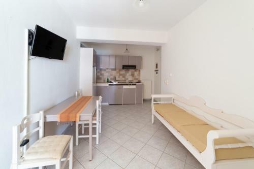 Natassa Apartments