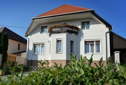 Apartamento Hajd�hegy Vend�gh�z