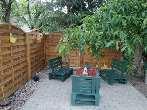 V�lgyf�rd? Apartman