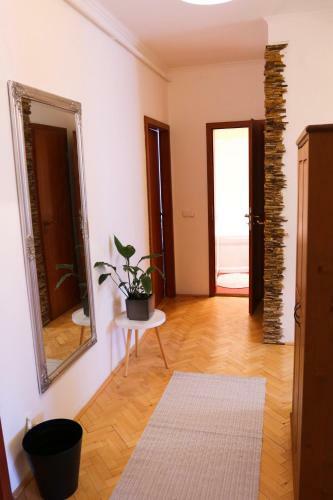 Palace - Minaret Apartman Eger