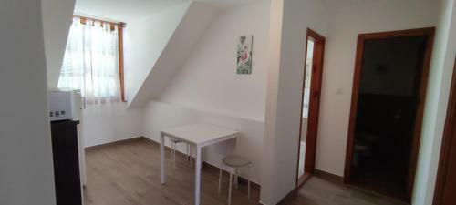Hostal Hella Vend�gh�z