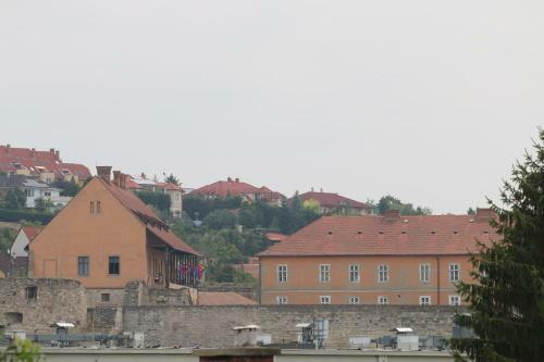 Hostal Egri Csillagocska Apartman