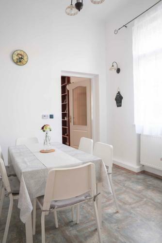 Katus Apartman