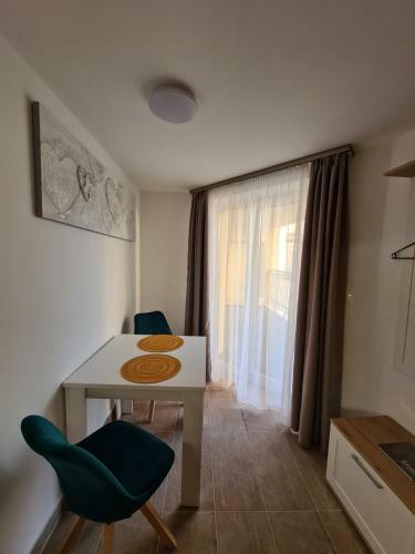 City Center Apartmanh�z