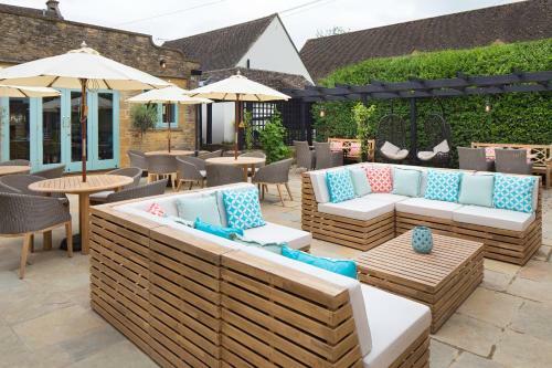 Grapevine Hotel