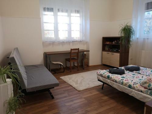 Almagyar Apartman