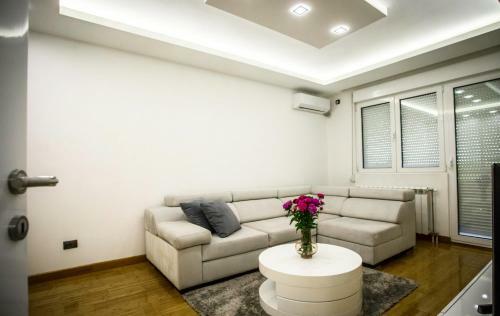 Apartman Simic - Stan Na Dan