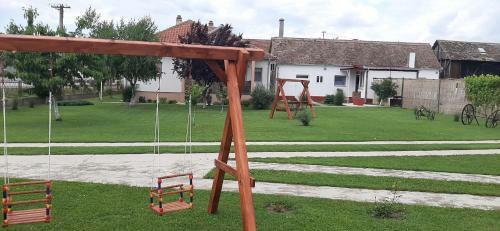 Apartmani Lov?evi?