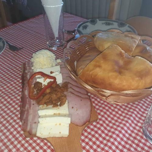 Agroturismo Etno Park Avlija Glu?ci