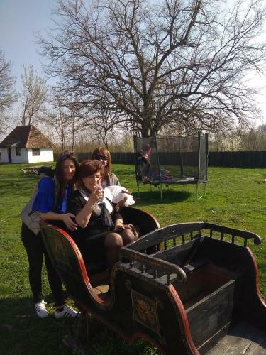 Agroturismo Etno Park Avlija Glu?ci