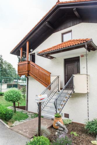 Apartmaji Ku??ar