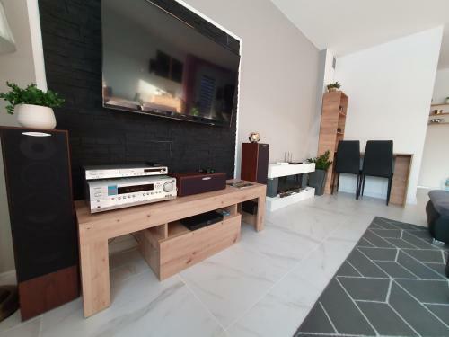 Villa Nowy Dom Apartament Z Widokiem Na G�ry 8 Os�b