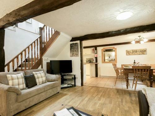 The Warren - Uk13279
