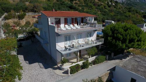 Apartments Asija