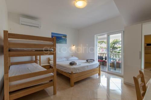 Apartamento Beachview Apt Dragienne With Free Parking