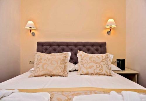 Apartments Draga - 10 M From Sea