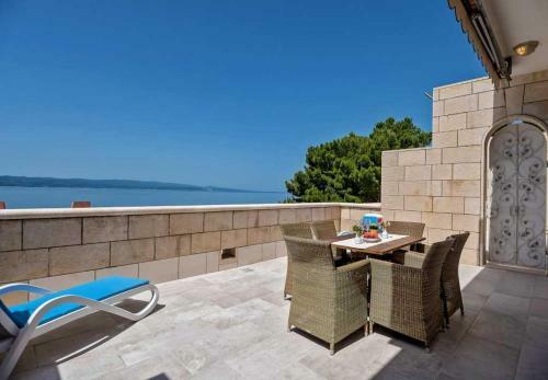Apartments Draga - 10 M From Sea