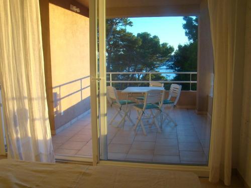 Apartments With A Parking Space Brela, Makarska - 16596