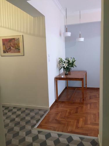 Apartamento 5th Floor Bright Flat At Bohemian Exarcheia