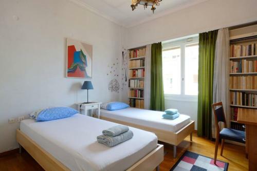 Vintage Apartment