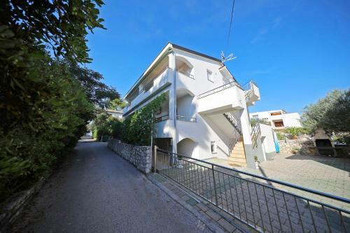 Hostal Apartmani Nada Super