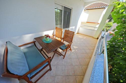 Hostal Apartmani Nada Super