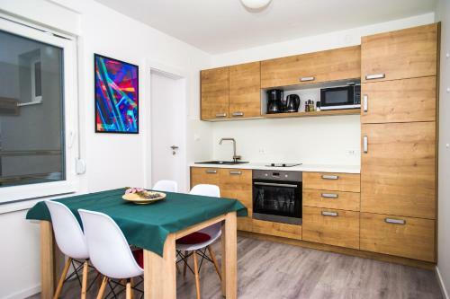 Apartments Jedro