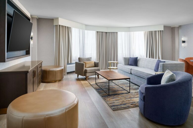 Hotel Holiday Inn Charlotte Center City