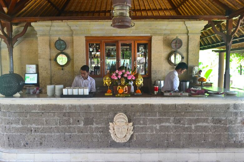 Hotel Puri Bagus Lovina