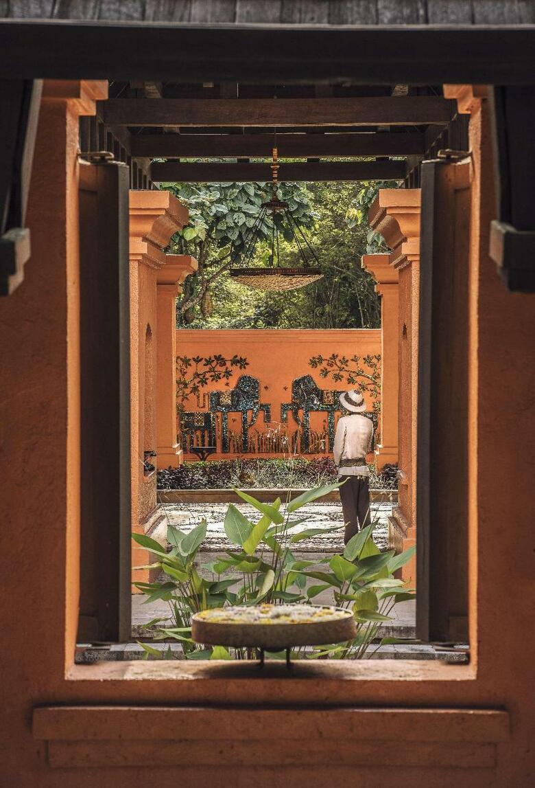 Hotel Anantara Golden Triangle Resort  Spa