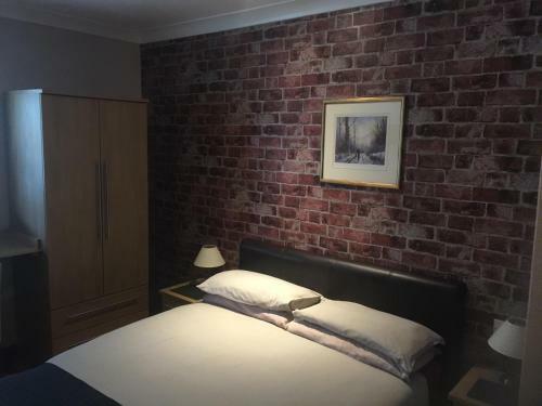 Hostal Lakeland Guest House