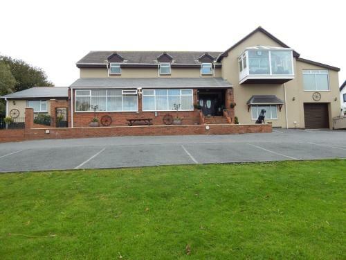 Hostal Lakeland Guest House