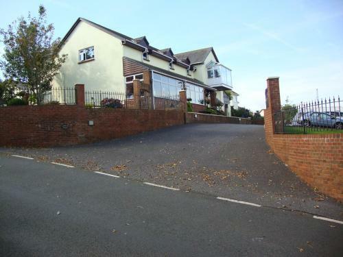Hostal Lakeland Guest House