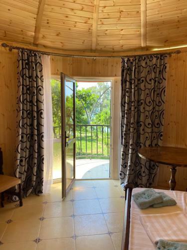 Hostal Dom U Morya Guest House