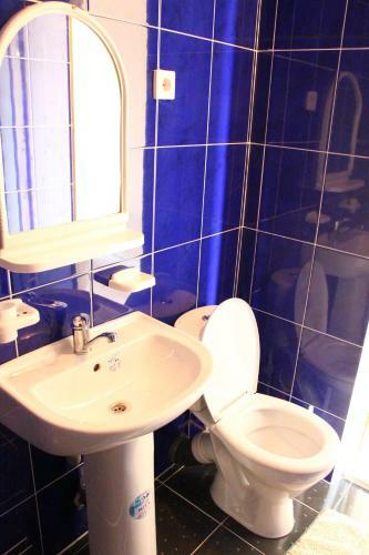 Hostal Bugenvilia Guesthouse
