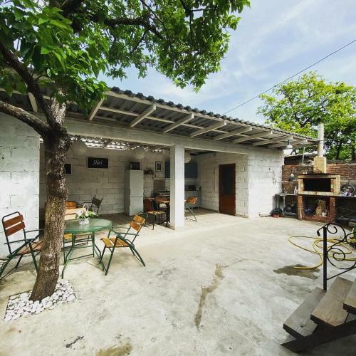 Hostal ??????? ?????