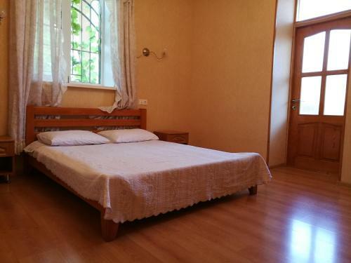 Hostal Guest House Villa Roza