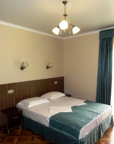 Hostal Guest House Ritsa