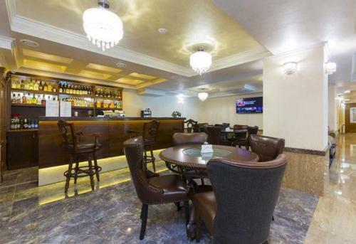 Hotel Cheluskintsev