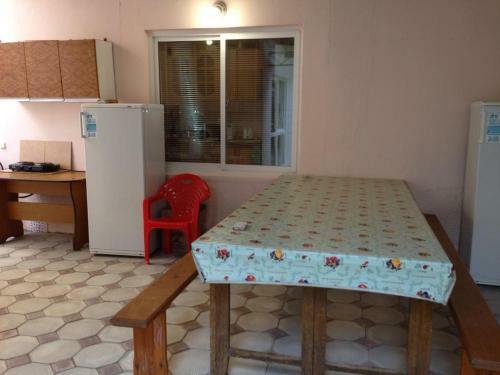 Hostal Nadezhda Guest House