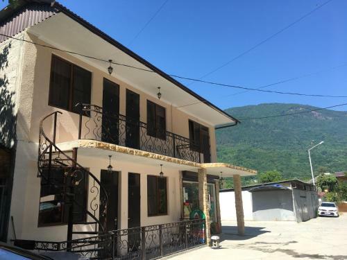 Hostal Nart Guesthouse