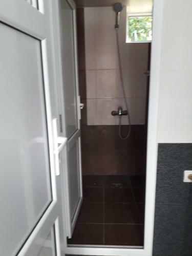 Monika Guesthouse
