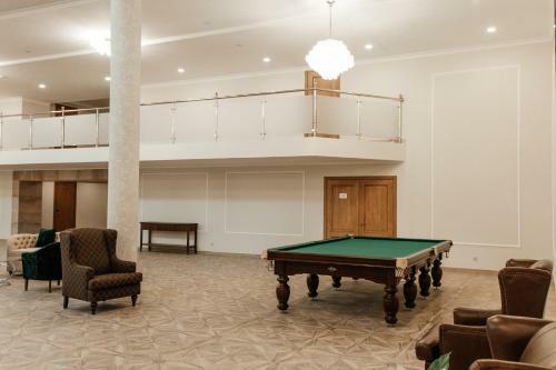 Amza Park Hotel